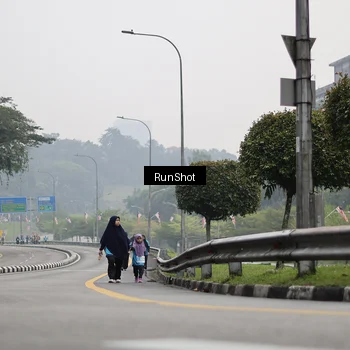 Runner Photo 7038734