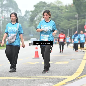 Runner Photo 7038748