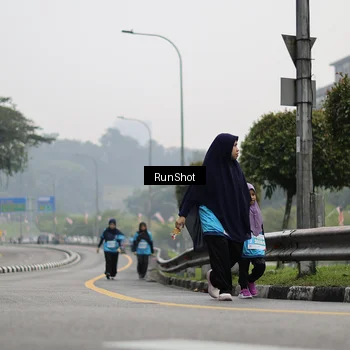 Runner Photo 7038765