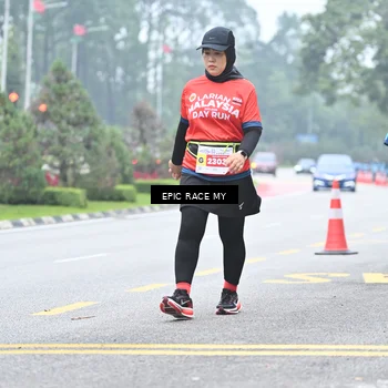 Runner Photo 7038771