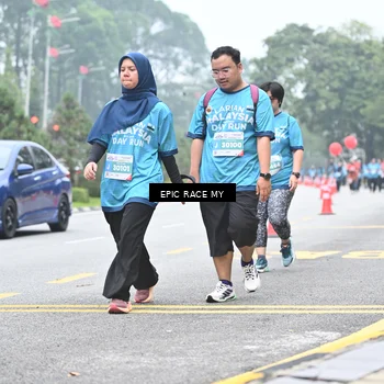 Runner Photo 7038784