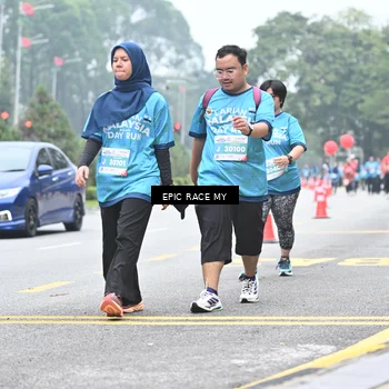 Runner Photo 7038785
