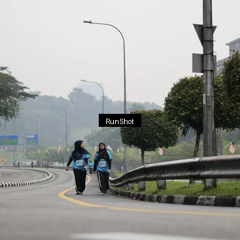 Runner Photo 7038786