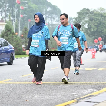 Runner Photo 7038790