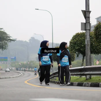 Runner Photo 7038807