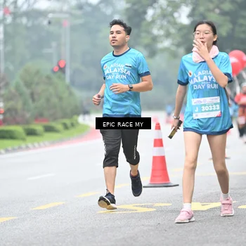 Runner Photo 7038809