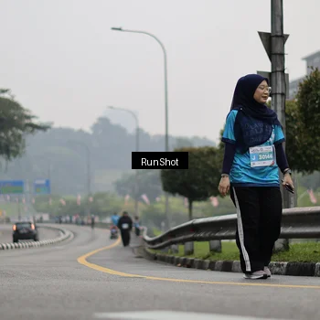 Runner Photo 7038818