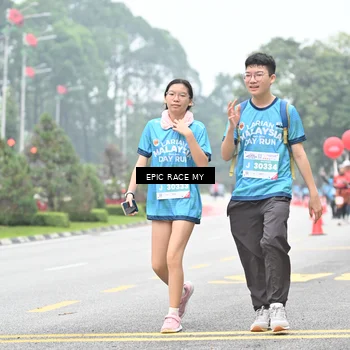 Runner Photo 7038819