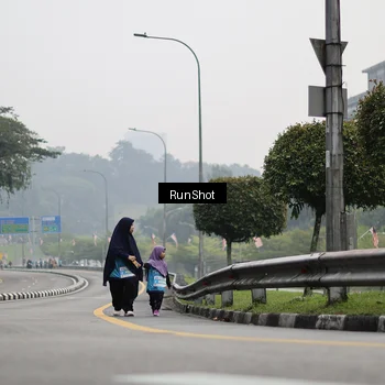 Runner Photo 7038833