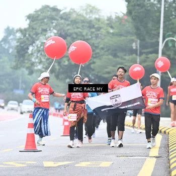 Runner Photo 7038836