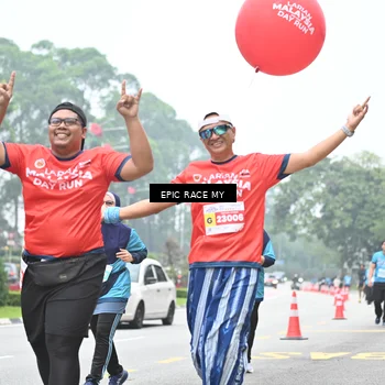 Runner Photo 7038863