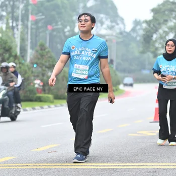 Runner Photo 7038869