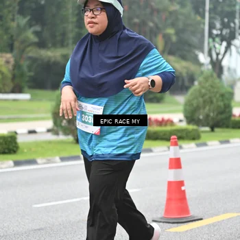 Runner Photo 7038870