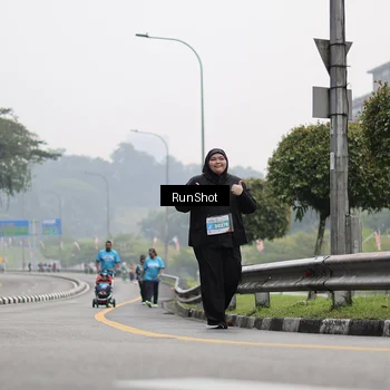 Runner Photo 7038895