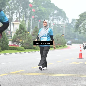 Runner Photo 7038928