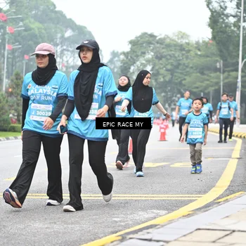 Runner Photo 7038948