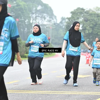 Runner Photo 7038956