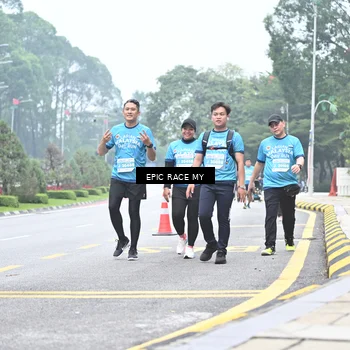 Runner Photo 7038975