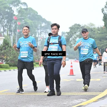 Runner Photo 7038985