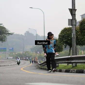 Runner Photo 7038986