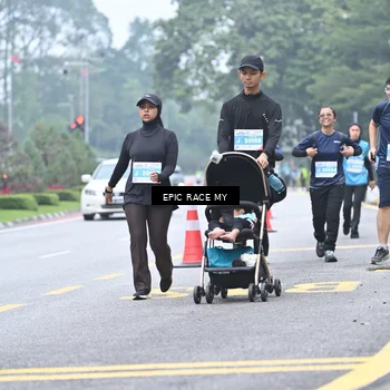 Runner Photo 7039017