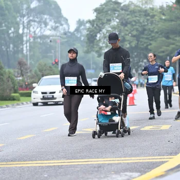 Runner Photo 7039032