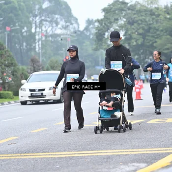 Runner Photo 7039034