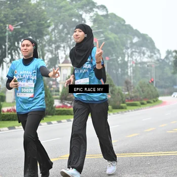 Runner Photo 7039064