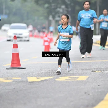 Runner Photo 7039109