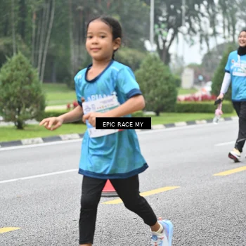 Runner Photo 7039124