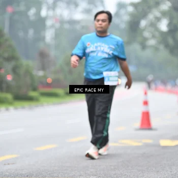 Runner Photo 7039145