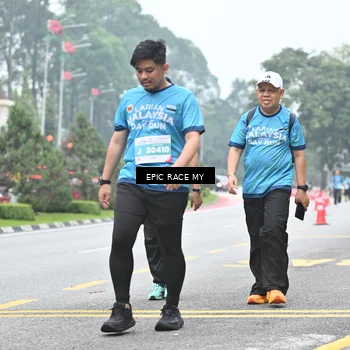 Runner Photo 7039166