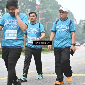 Runner Photo 7039169