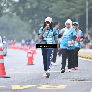 Runner Photo 7039194