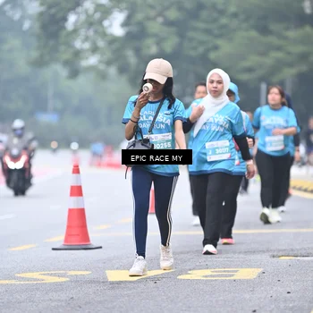 Runner Photo 7039205
