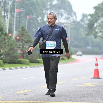 Runner Photo 7039237