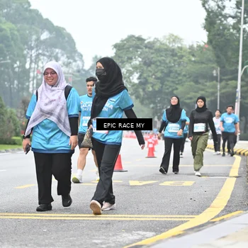 Runner Photo 7039272