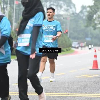 Runner Photo 7039275