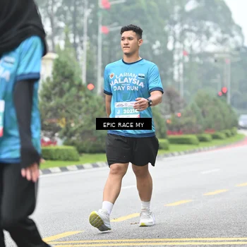 Runner Photo 7039277