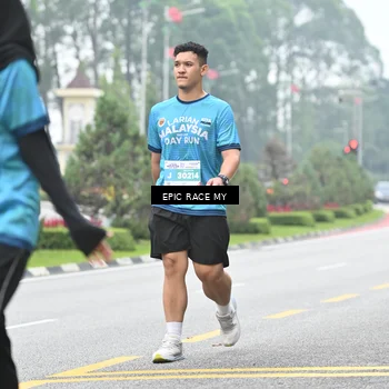 Runner Photo 7039280