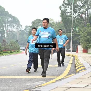 Runner Photo 7039318