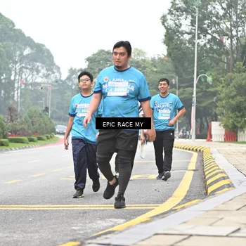 Runner Photo 7039321