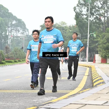 Runner Photo 7039322