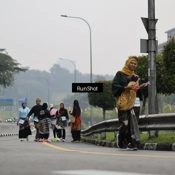 Runner Photo 7039341