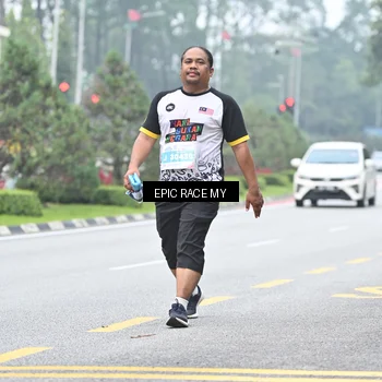 Runner Photo 7039346