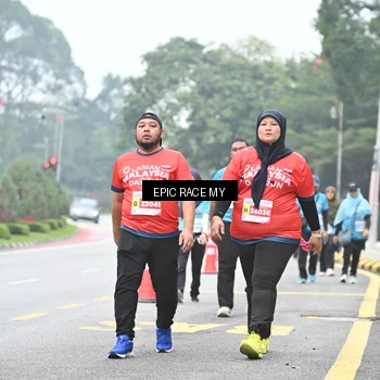 Runner Photo 7039357