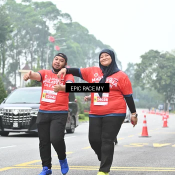 Runner Photo 7039369