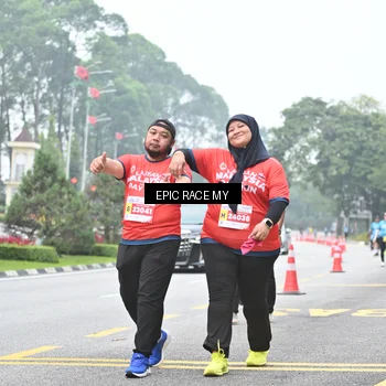 Runner Photo 7039377