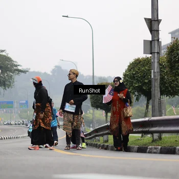 Runner Photo 7039383
