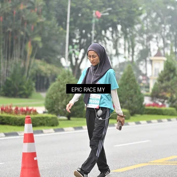 Runner Photo 7039384